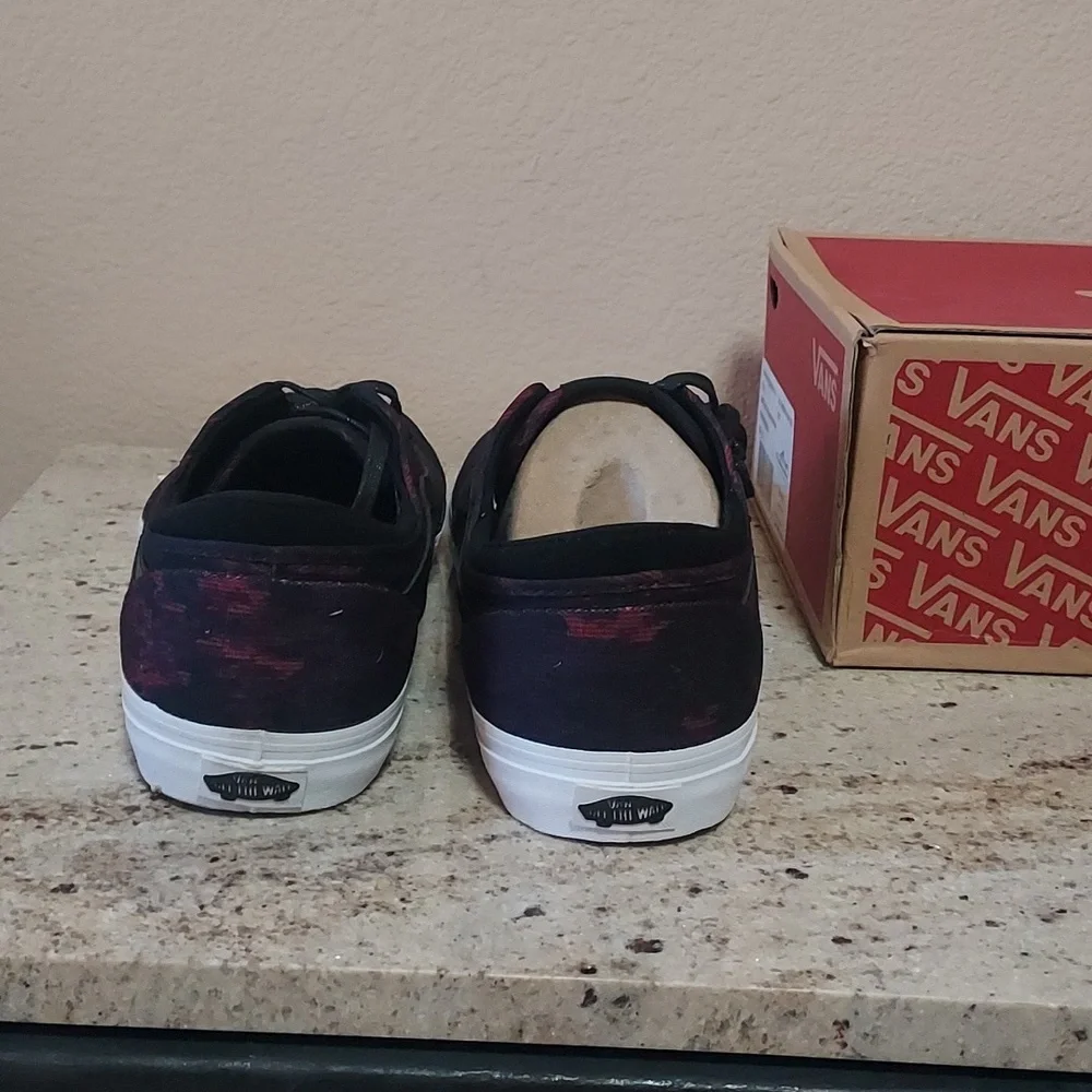 NEW- Van's- Off The Wall- LXV1. Action Fit & Ultra Cushion - Lite. Size-12 - Picture 4 of 8